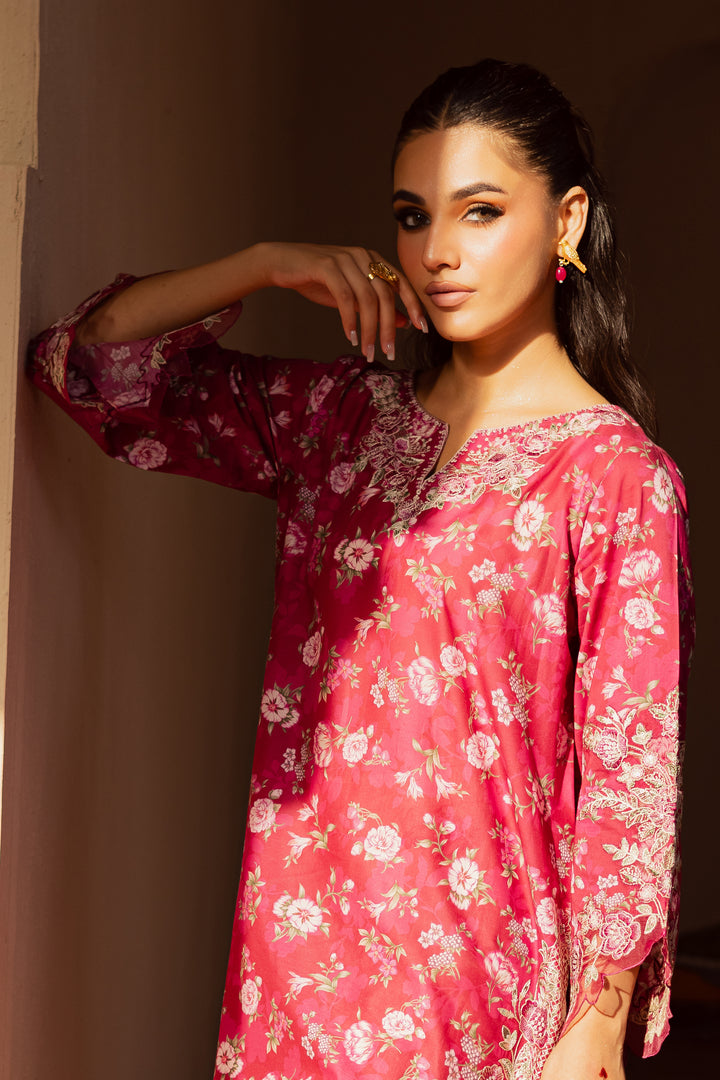 Elegant Pakistani designer wear by Batik UAE for South Asian women, teens, and adults. Featuring intricate embroidery, premium fabrics, and timeless craftsmanship. Available in multiple sizes — Small, Medium, Large, and Extra Large — perfect for every occasion and body type. Fashion UAE meets Desi elegance with Batik’s signature designs.