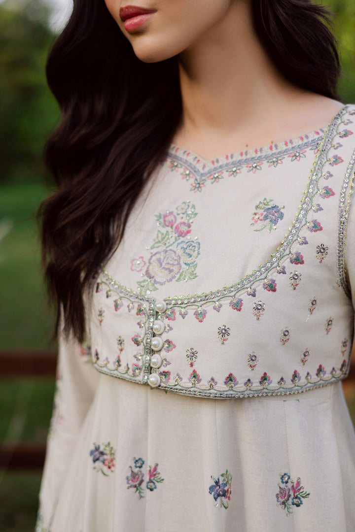 Safaid Chandni 3Pc - Embroidered Karandi Dress BATIK WINTER PRET 2025  BATIK   XS / Cream White / Karandi-S / Cream White / Karandi-M / Cream White / Karandi-L / Cream White / Karandi-XL / Cream White / Karandi