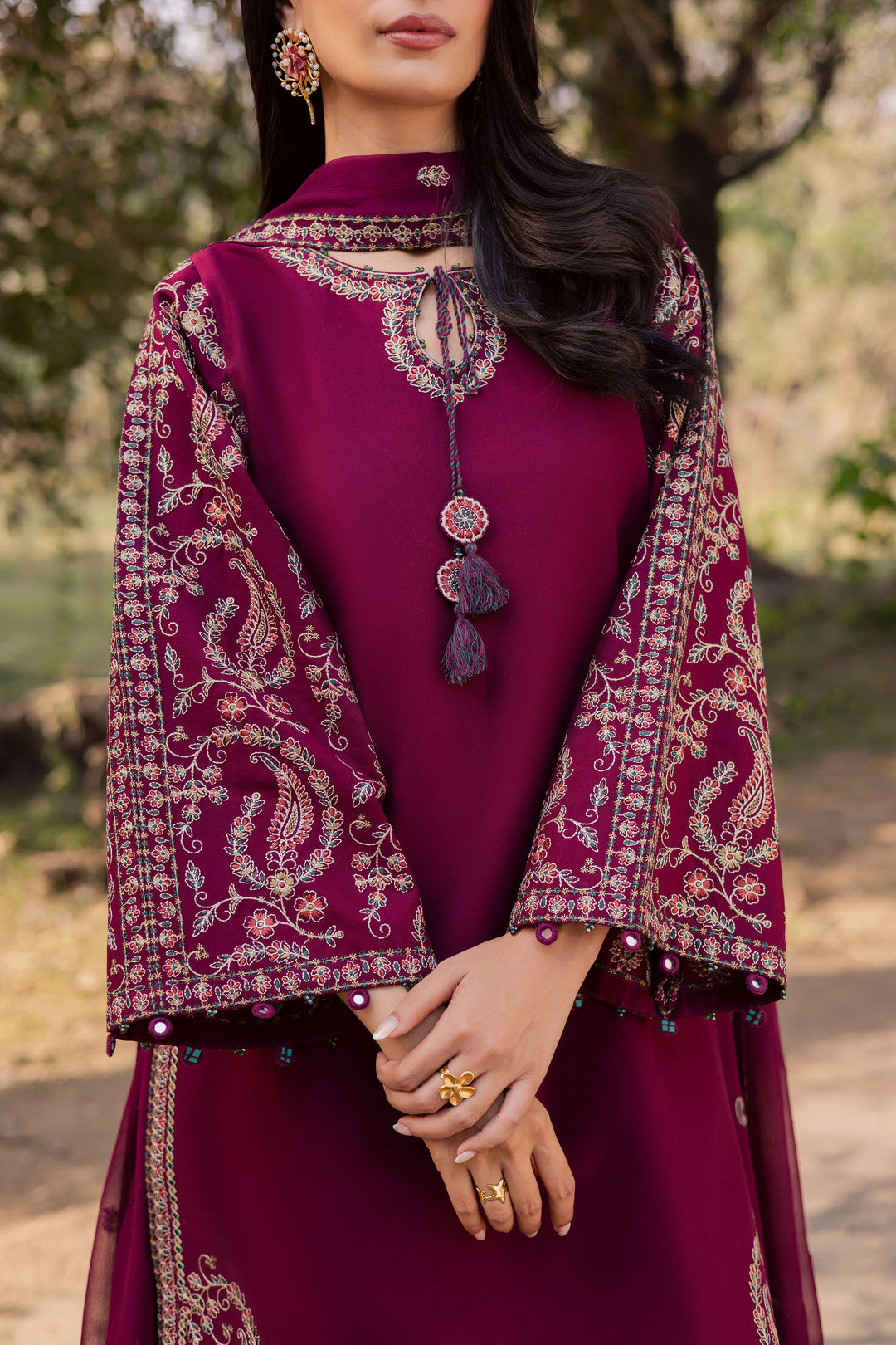 Sheharbano 3Pc - Embroidered Khaddar Dress