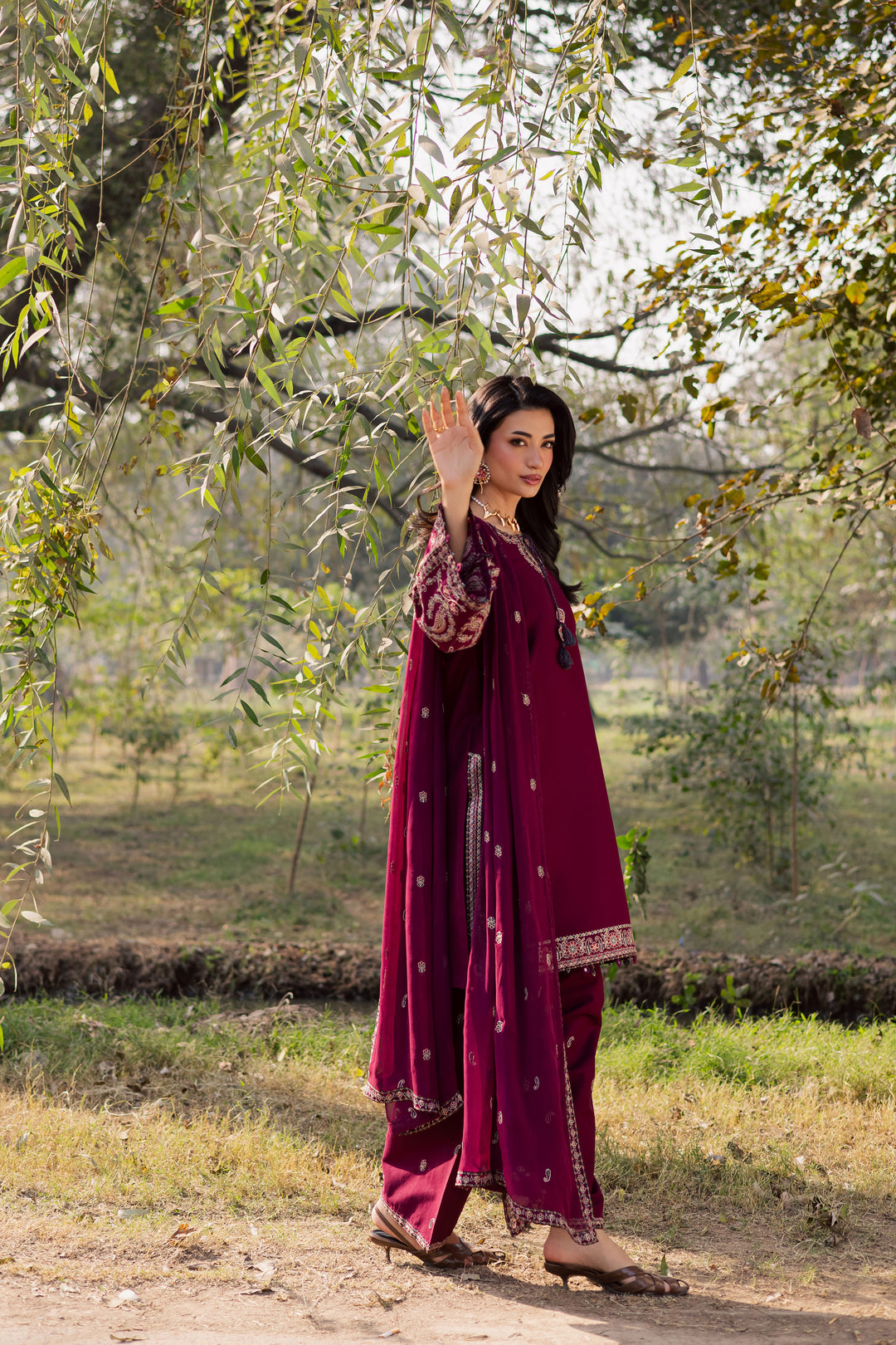 Sheharbano 3Pc - Embroidered Khaddar Dress