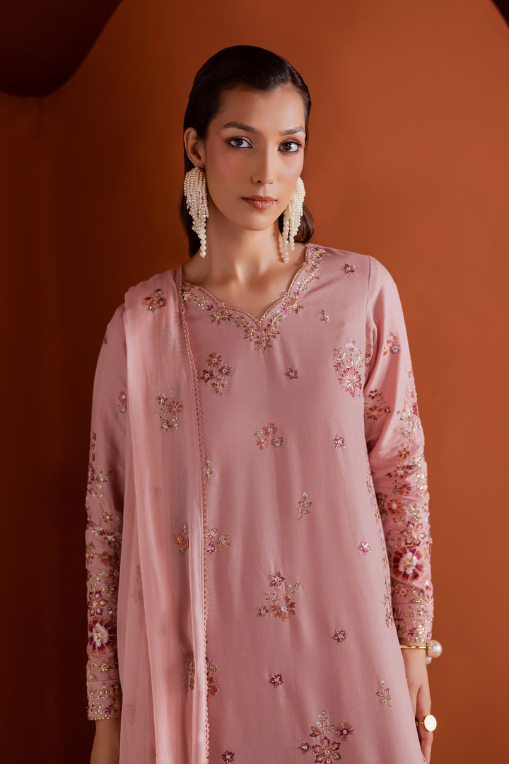 Tea Zunaisha 3Pc - Embroidered Khaddar Dress