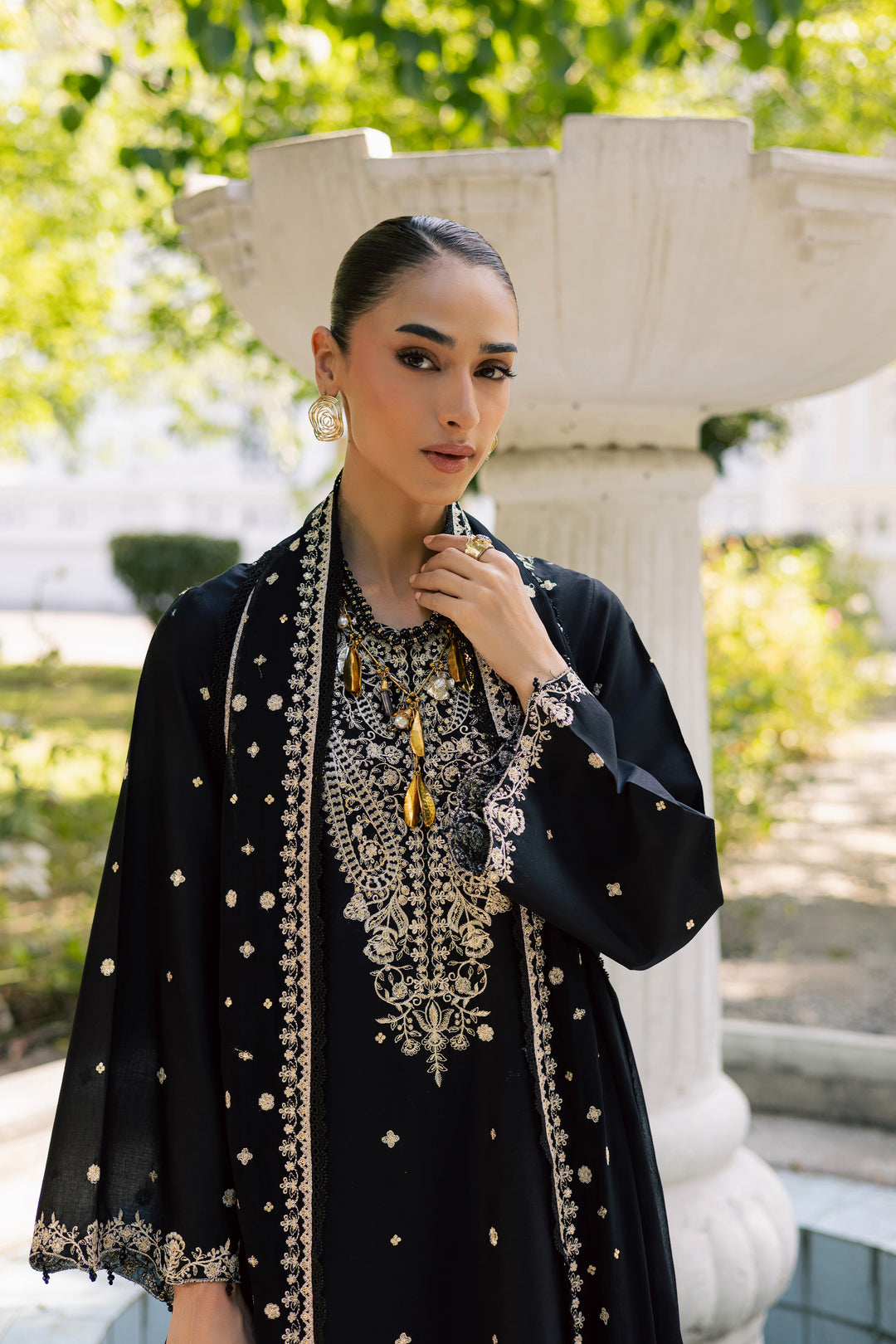 Rehel 3Pc - Festive Embroidered Lawn