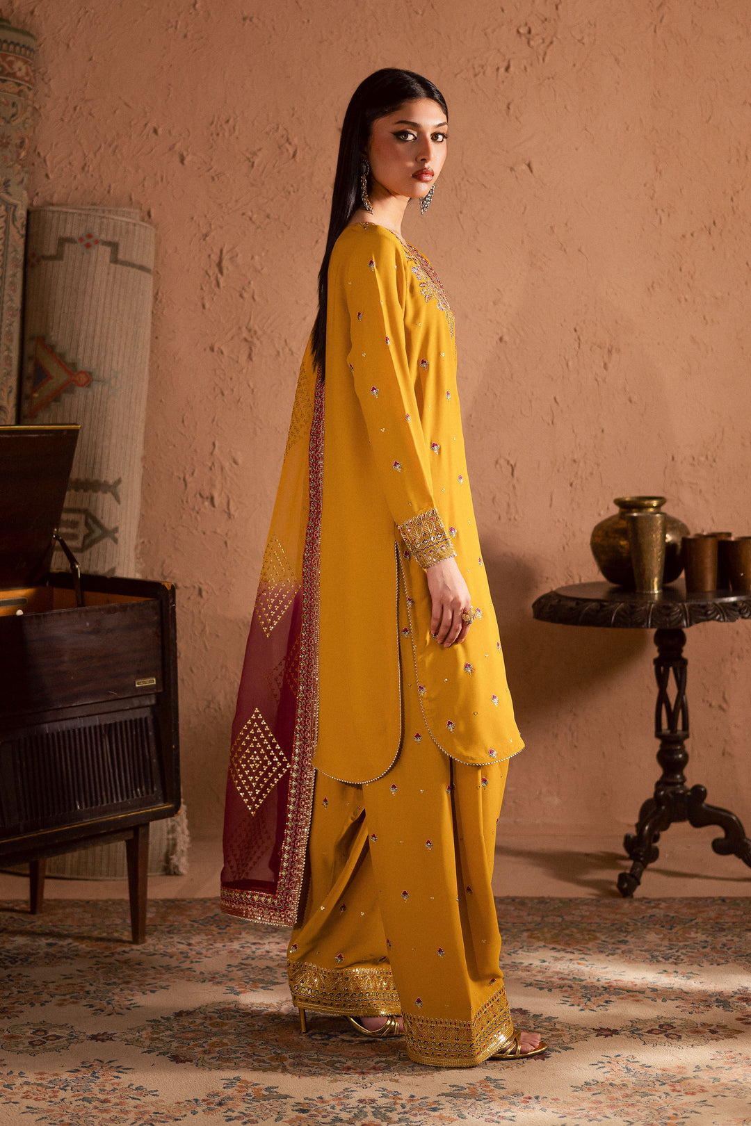  Daylilly 3Pc- Festive Luxe Pret BATIKSTUDIO2025  BATIK   S / Lime Green / Georgette-M / Lime Green / Georgette-L / Lime Green / Georgette