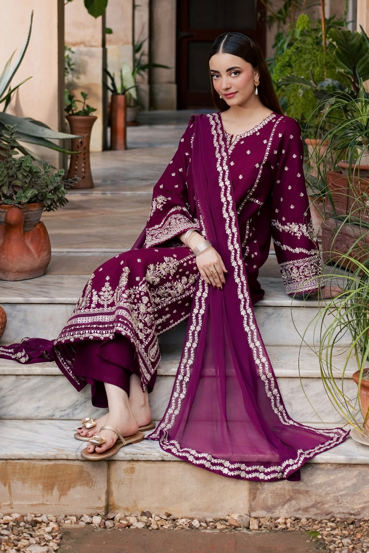Jewel Noorie 3Pc - Embroidered Khaddar Pret
