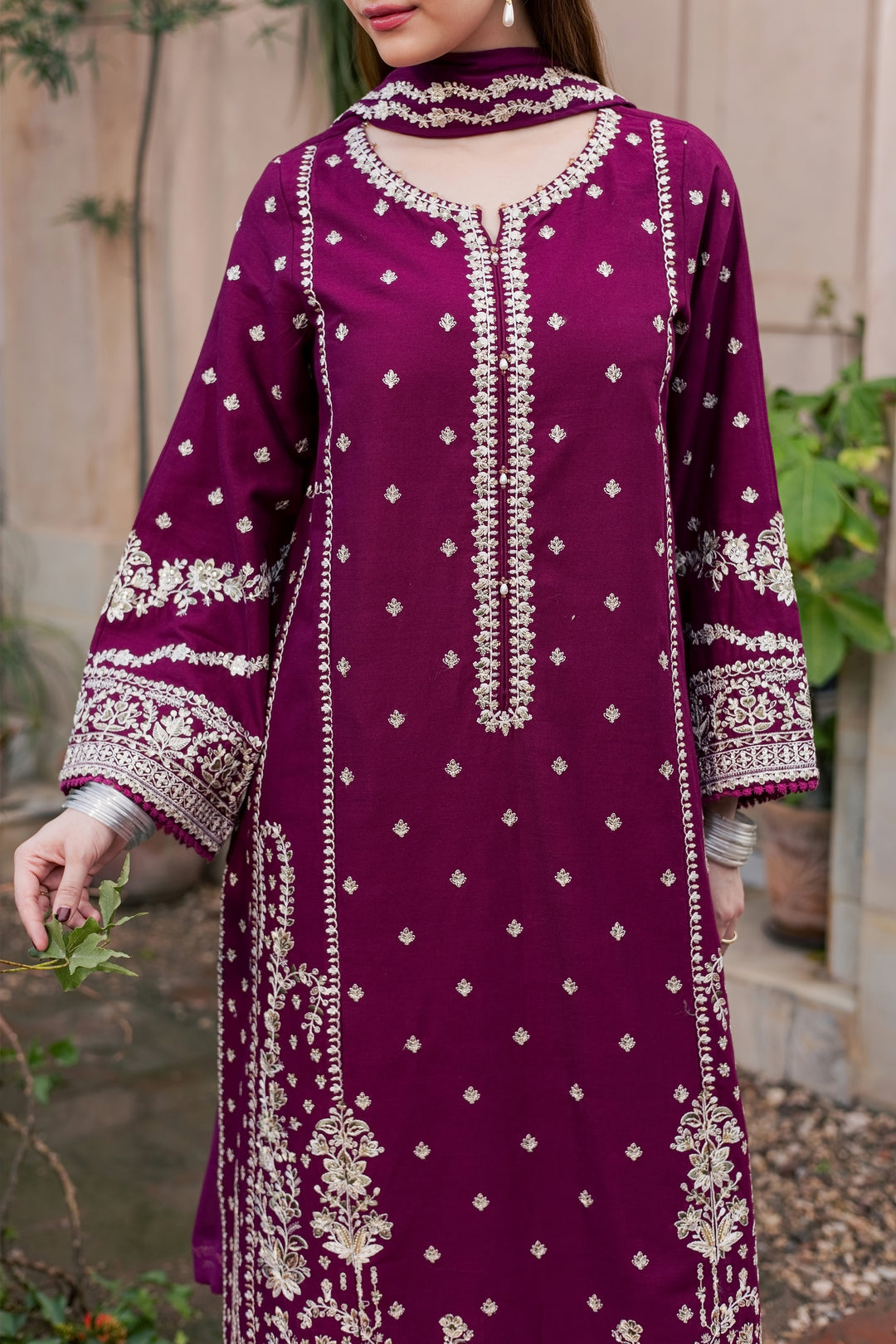 Jewel Noorie 3Pc - Embroidered Khaddar Pret