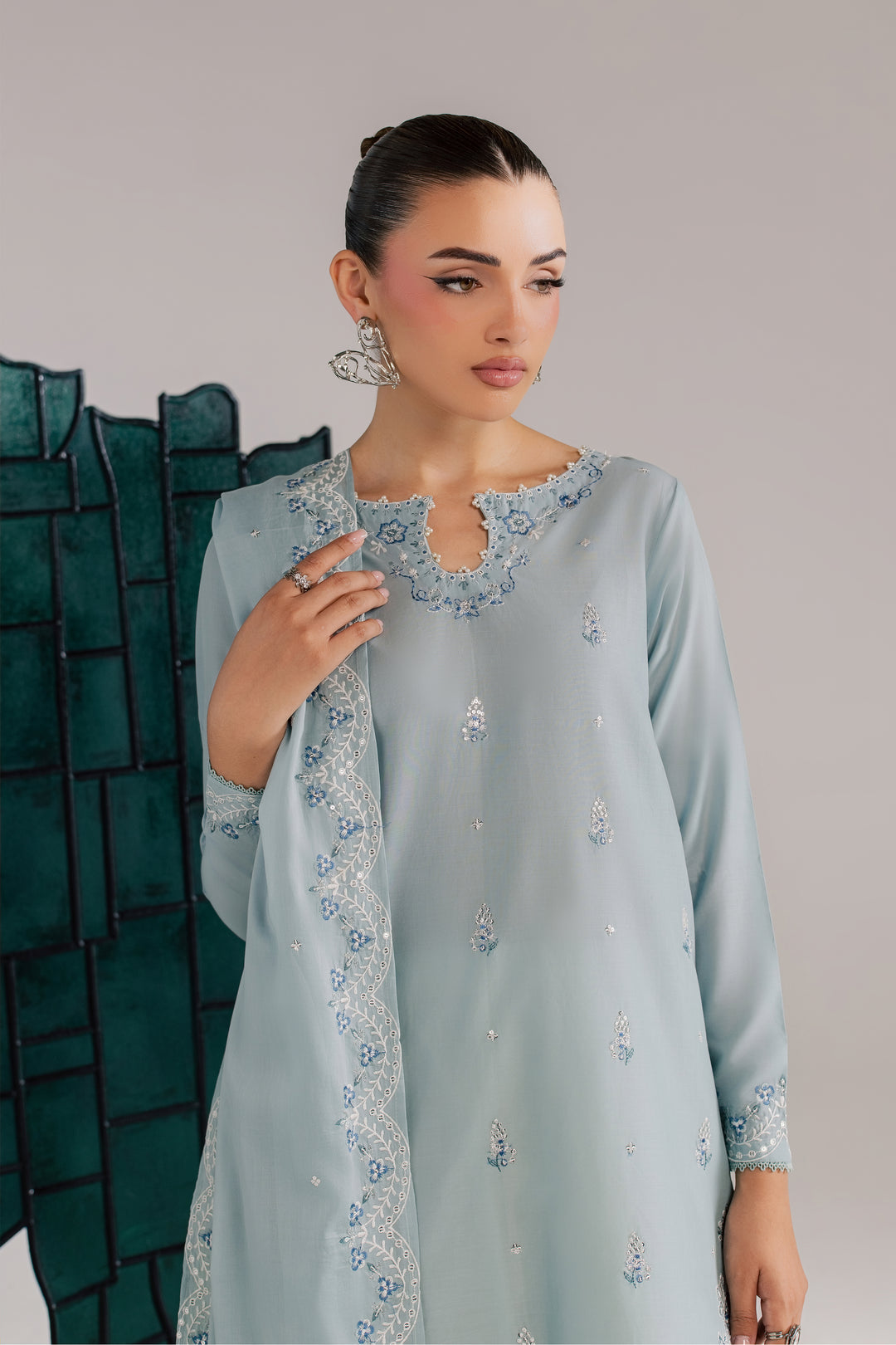Astola 3Pc - Luxury Embroidered Lawn