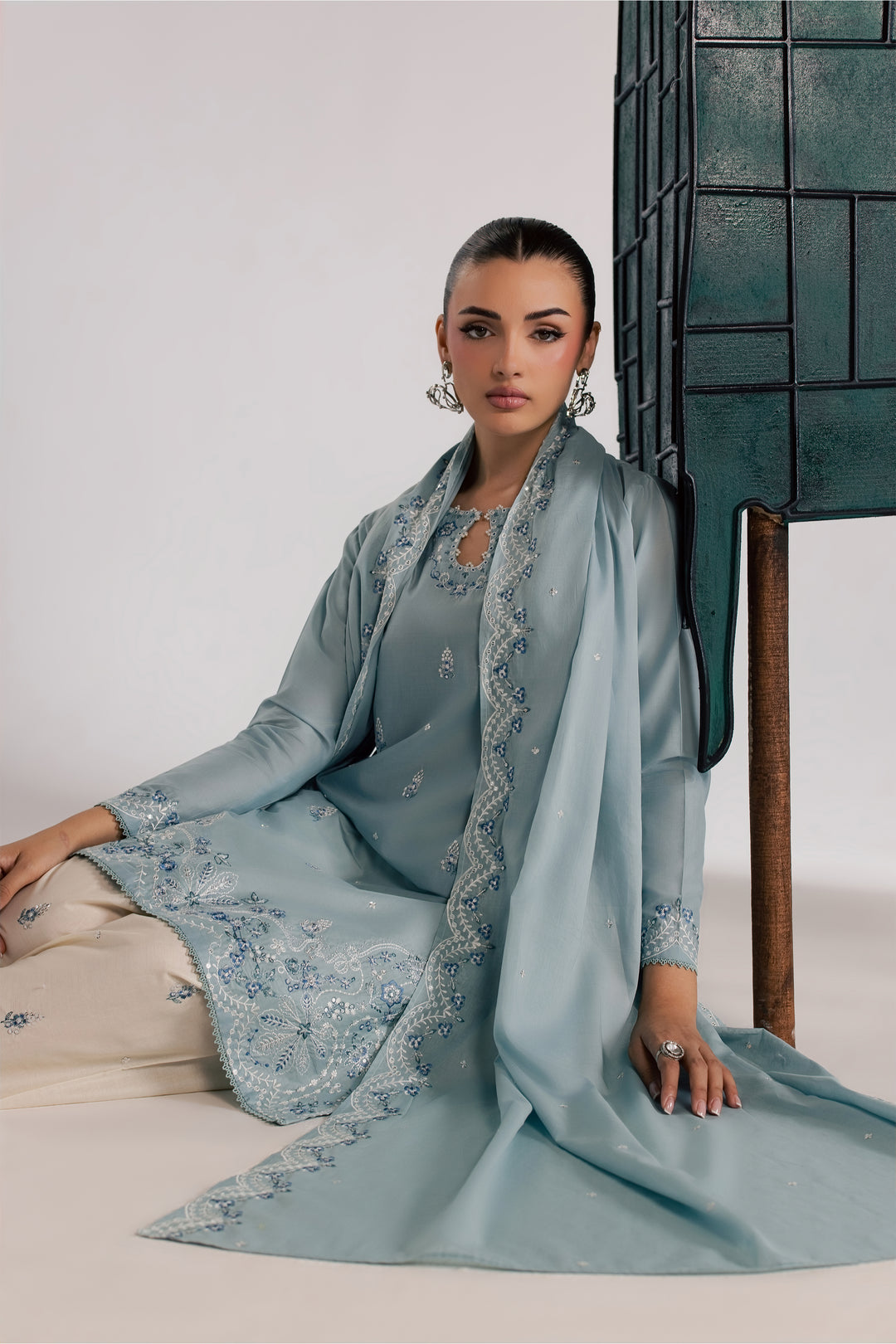 Astola 3Pc - Luxury Embroidered Lawn