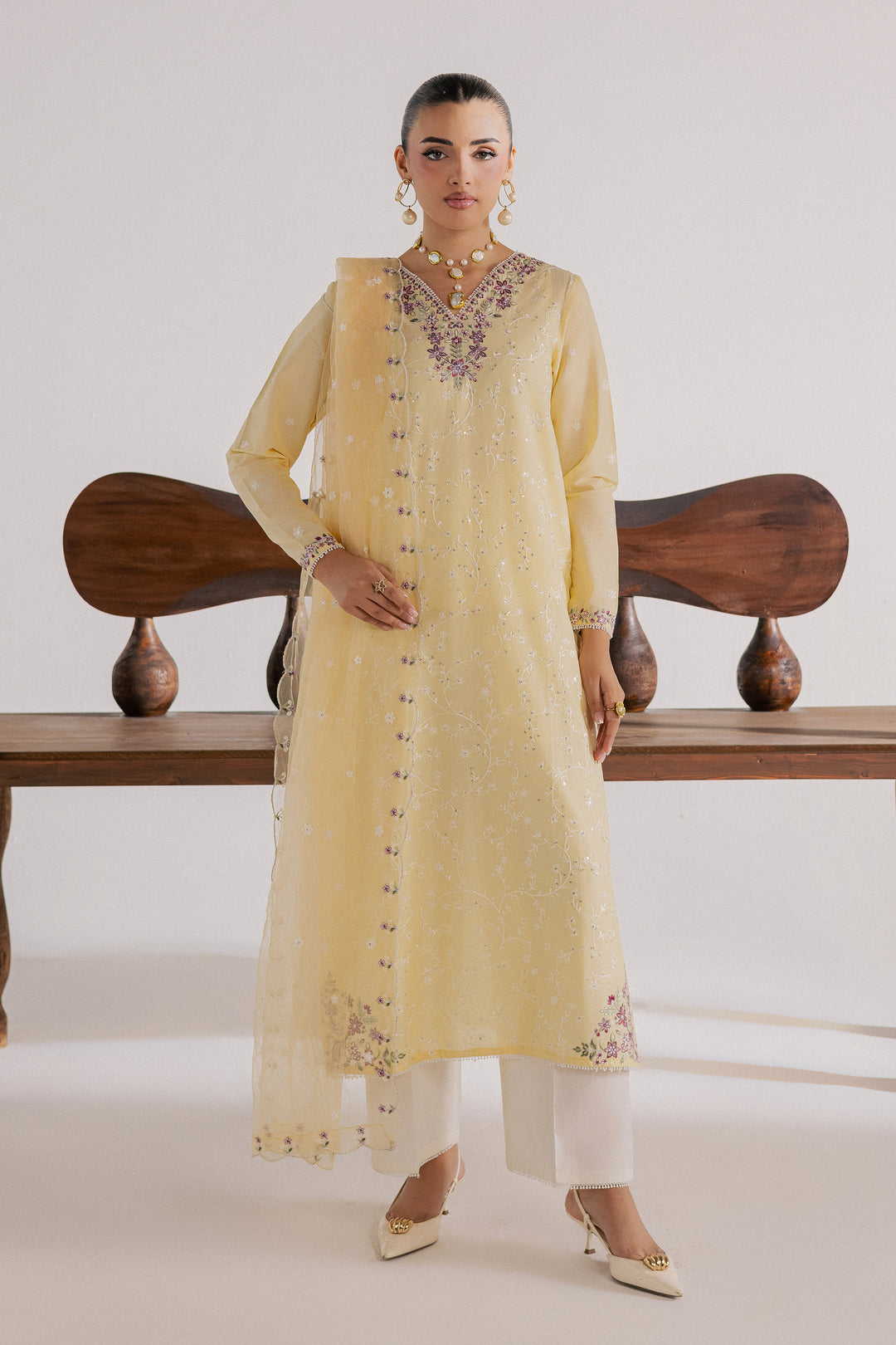 Meringue 3Pc - Luxury Embroidered Lawn