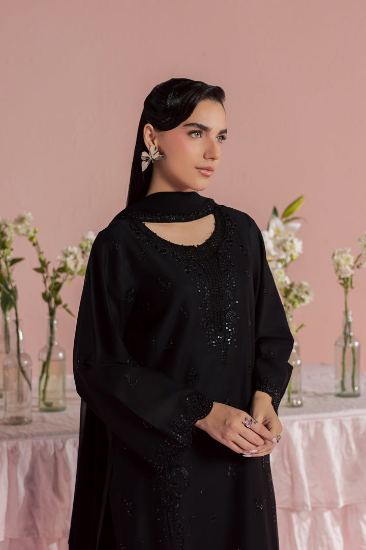 Surma 3Pc - Embroidered Lawn Dress