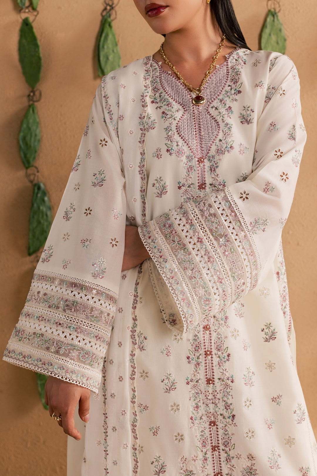 Manon 3Pc - Luxury Embroidered Lawn