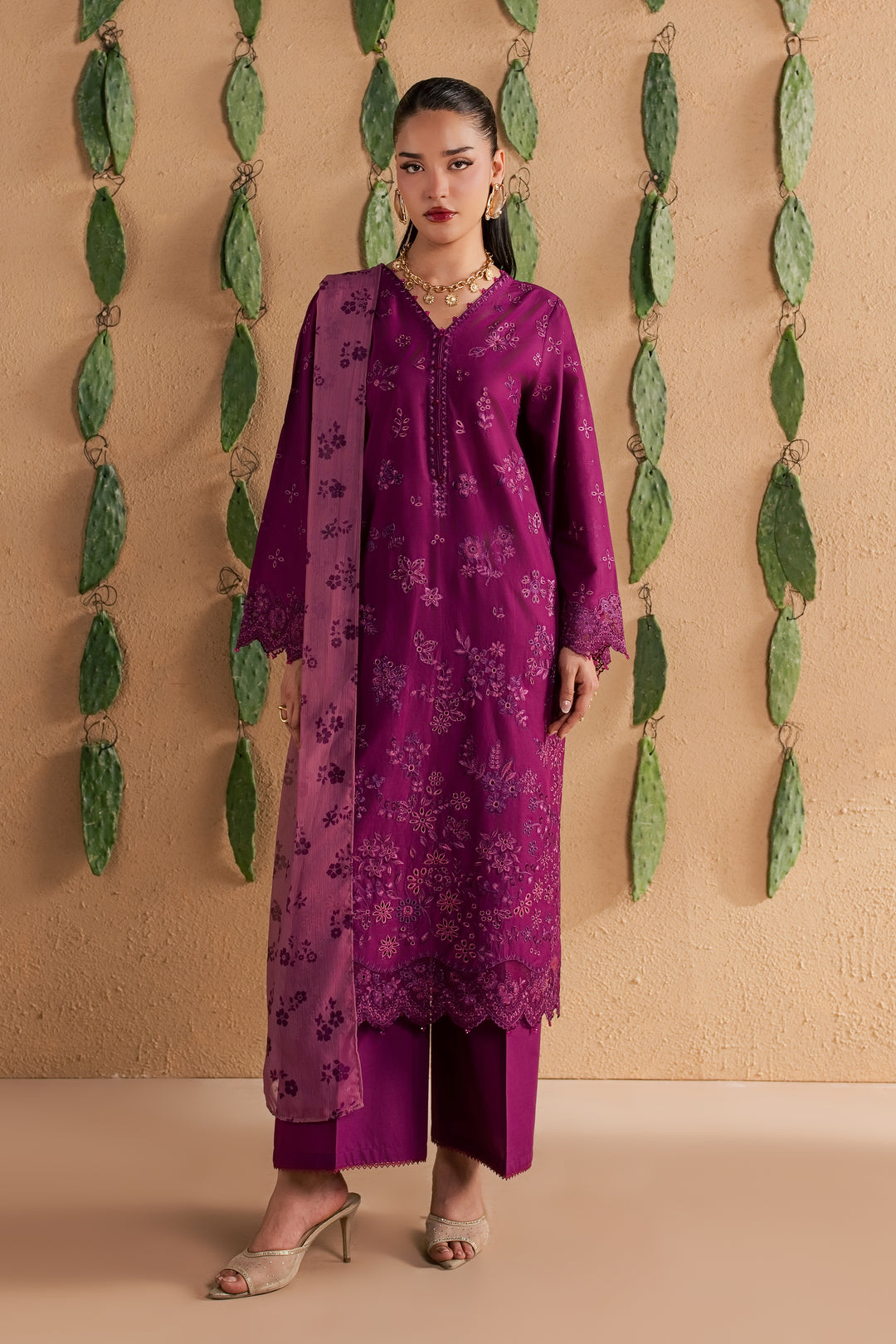 Feeha 3Pc - Luxury Embroidered Lawn
