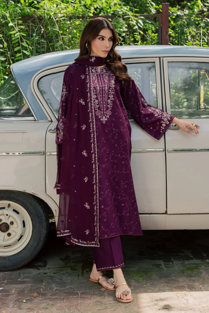 Niva 3Pc - Embroidered Khaddar Pret