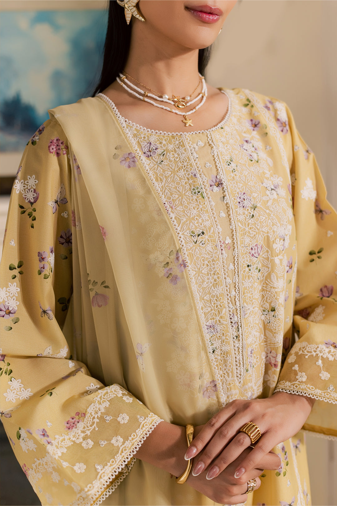 Eyrna 3Pc - Luxury Embroidered Lawn
