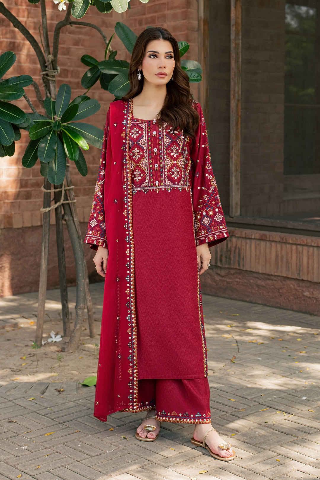 Kacho 3Pc - Embroidered Karandi Pret