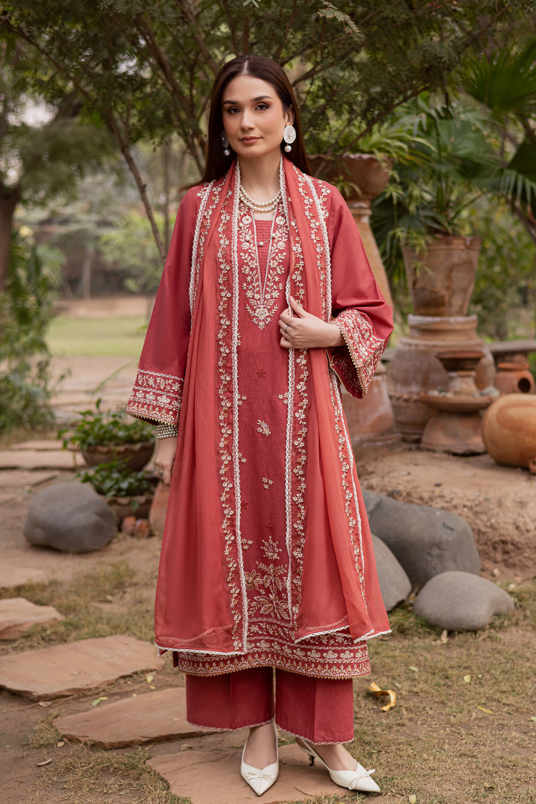 Red Carrot 3Pc - Embroidered Festive Pret