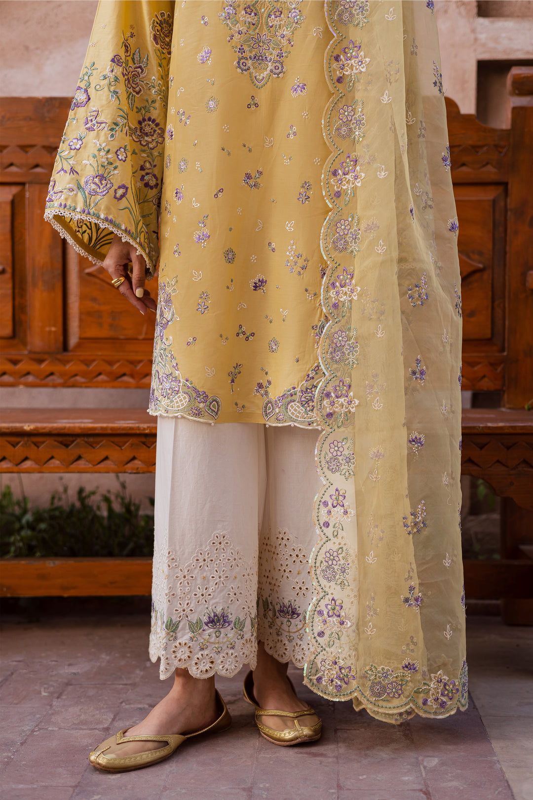 Goldilocks 3Pc - Festive Embroidered Lawn