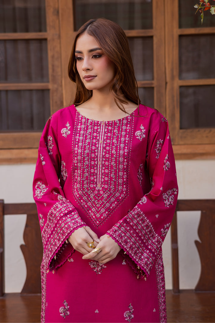Jahan ara 2Pc - Embroidered Khaddar Dress