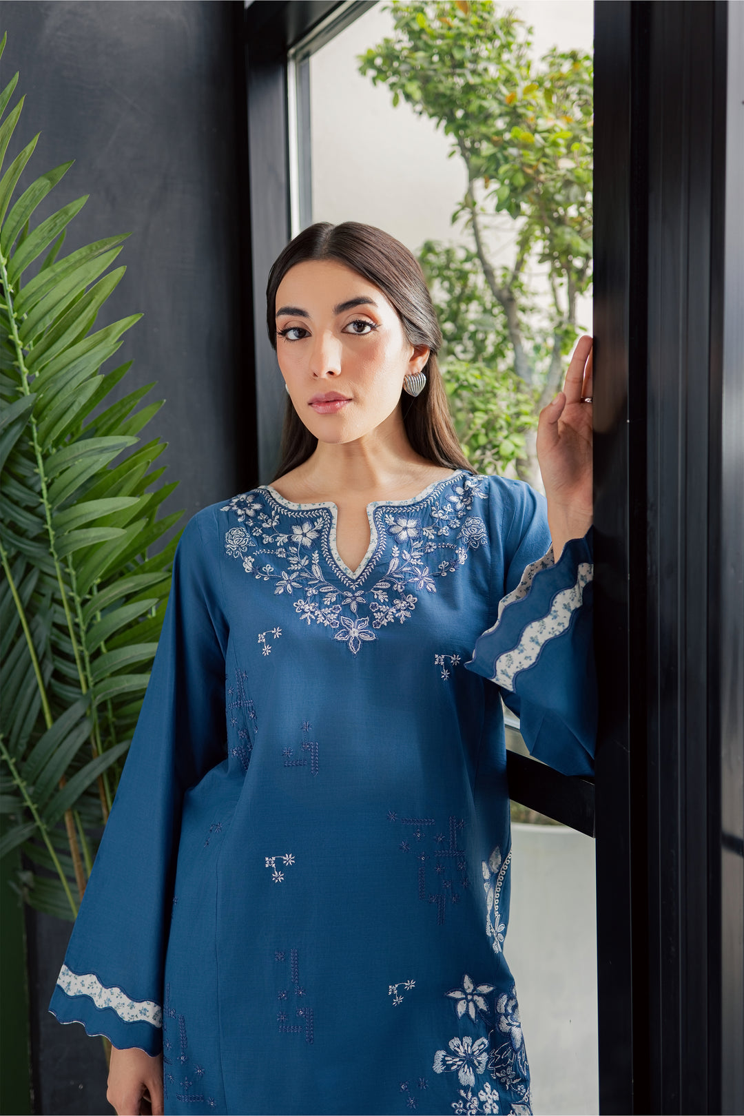 Dark Ravena 2Pc - Embroidered Lawn Dress