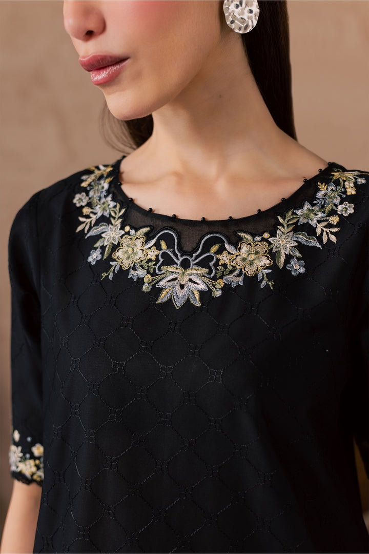 Venom Veil 2Pc - Embroidered Lawn Dress