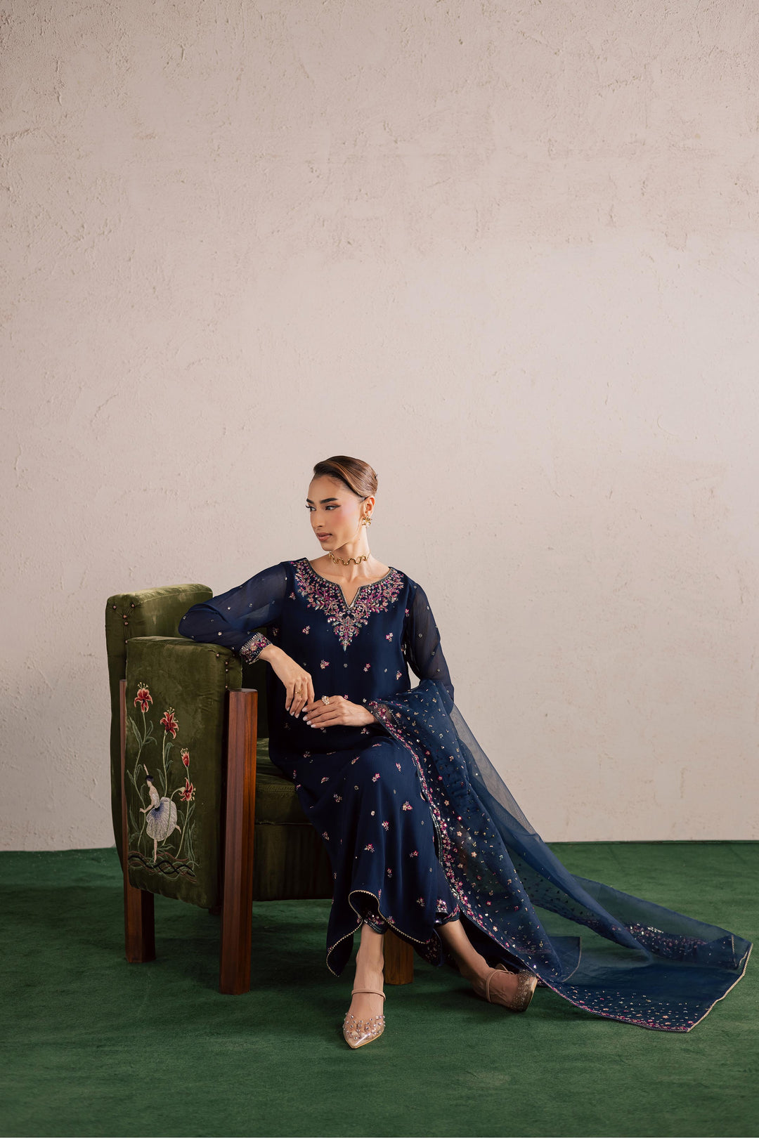 Bluey 3Pc - Festive Luxury Formal