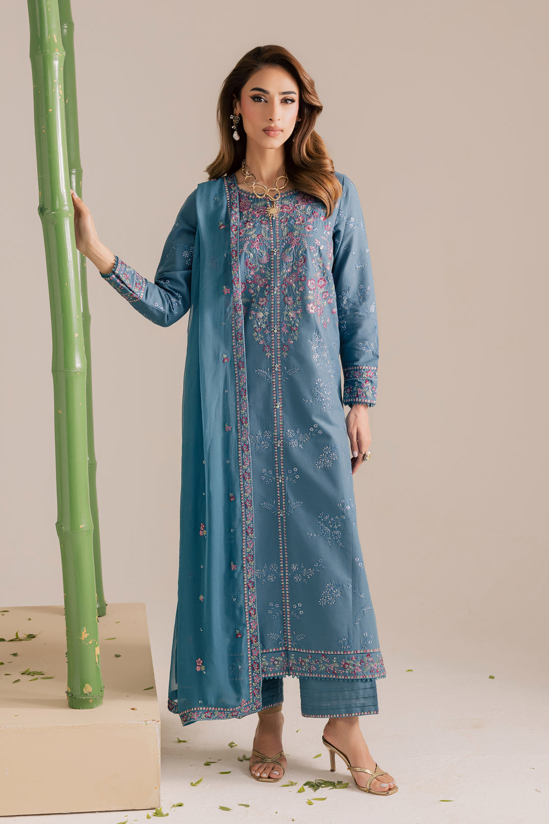 Blue Kaavish 3Pc - Embroidered Khaddar Dress