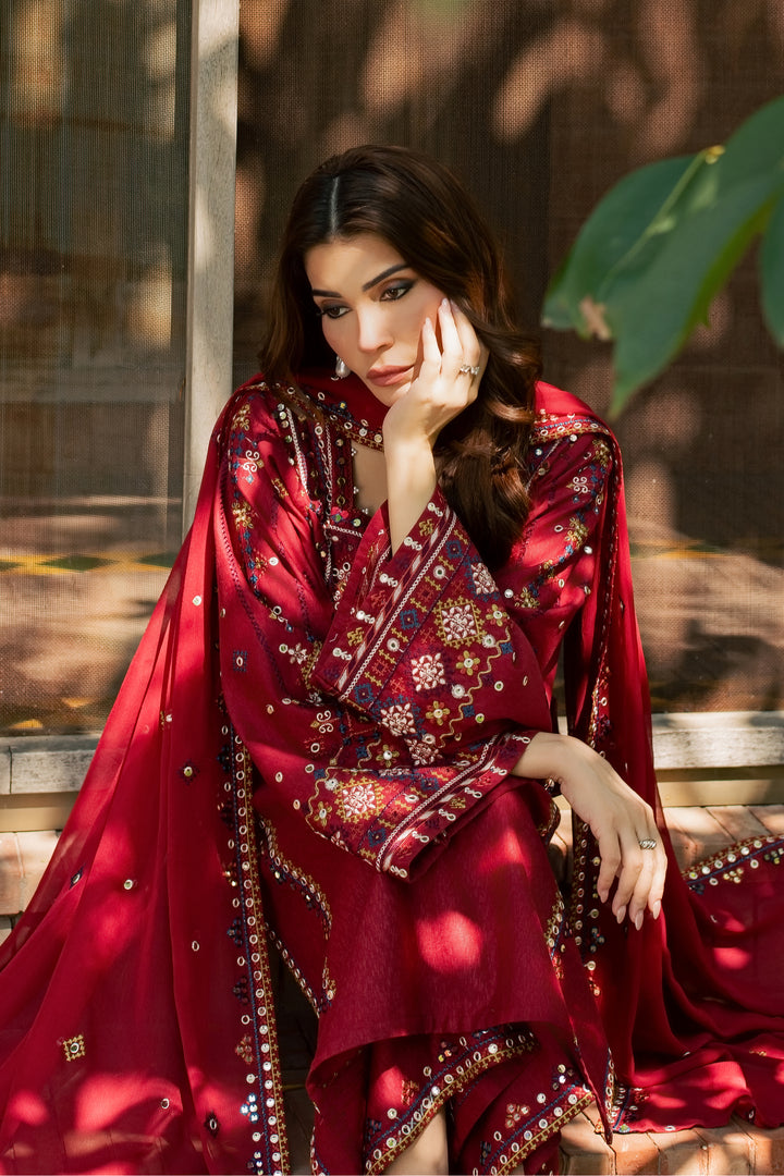 Kacho 3Pc - Embroidered Karandi Pret