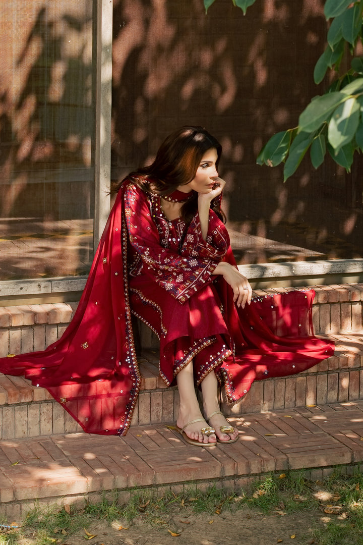 Kacho 3Pc - Embroidered Karandi Pret
