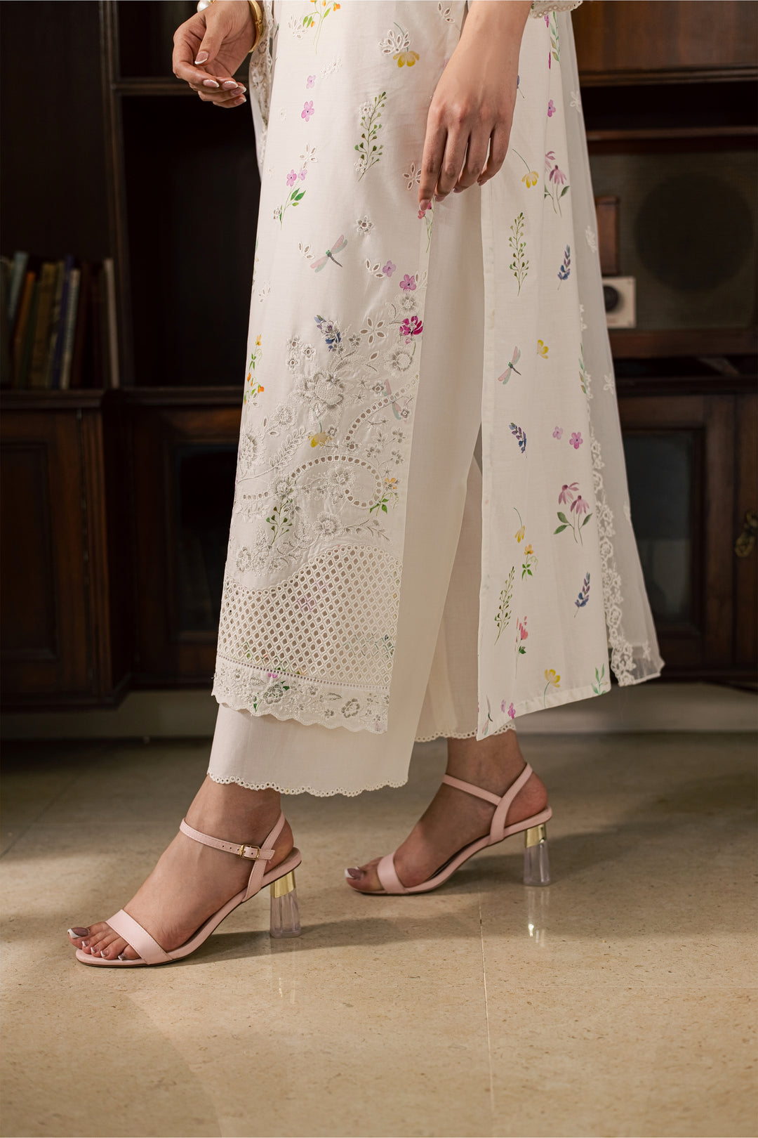 Jinan 3Pc - Luxury Embroidered Lawn