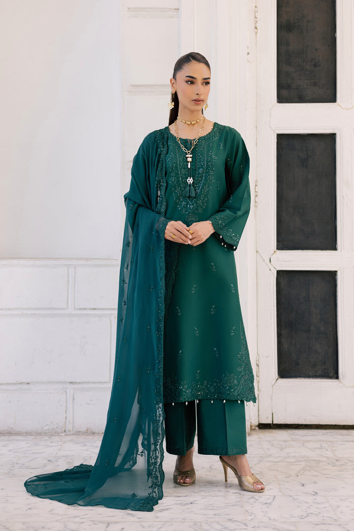 Manta 3Pc - Festive Embroidered Lawn