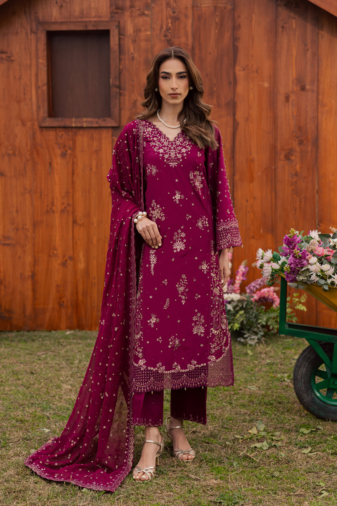 Rubba 3Pc - Festive Embroidered Lawn