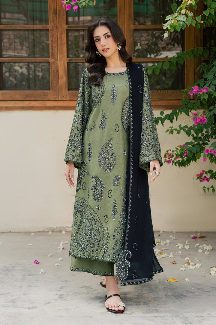 Marwa 3Pc - Embroidered Karandi Pret