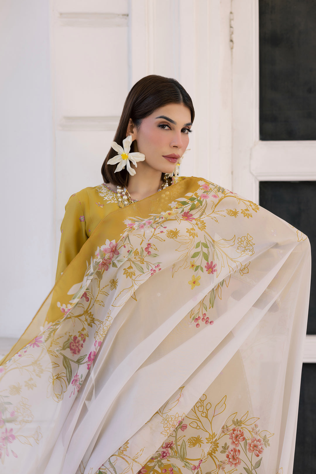 Chandler 3Pc - Festive Embroidered Lawn