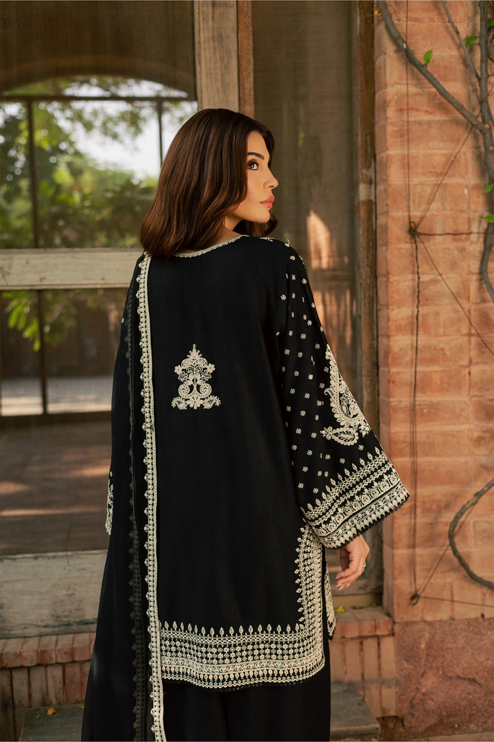 Black Arwa 3Pc - Embroidered Karandi Pret