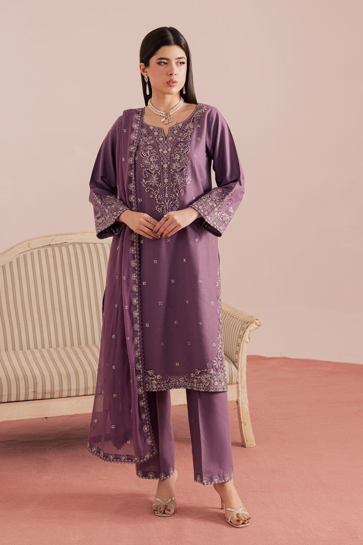 Deraya 3Pc - Embroidered Khaddar Dress