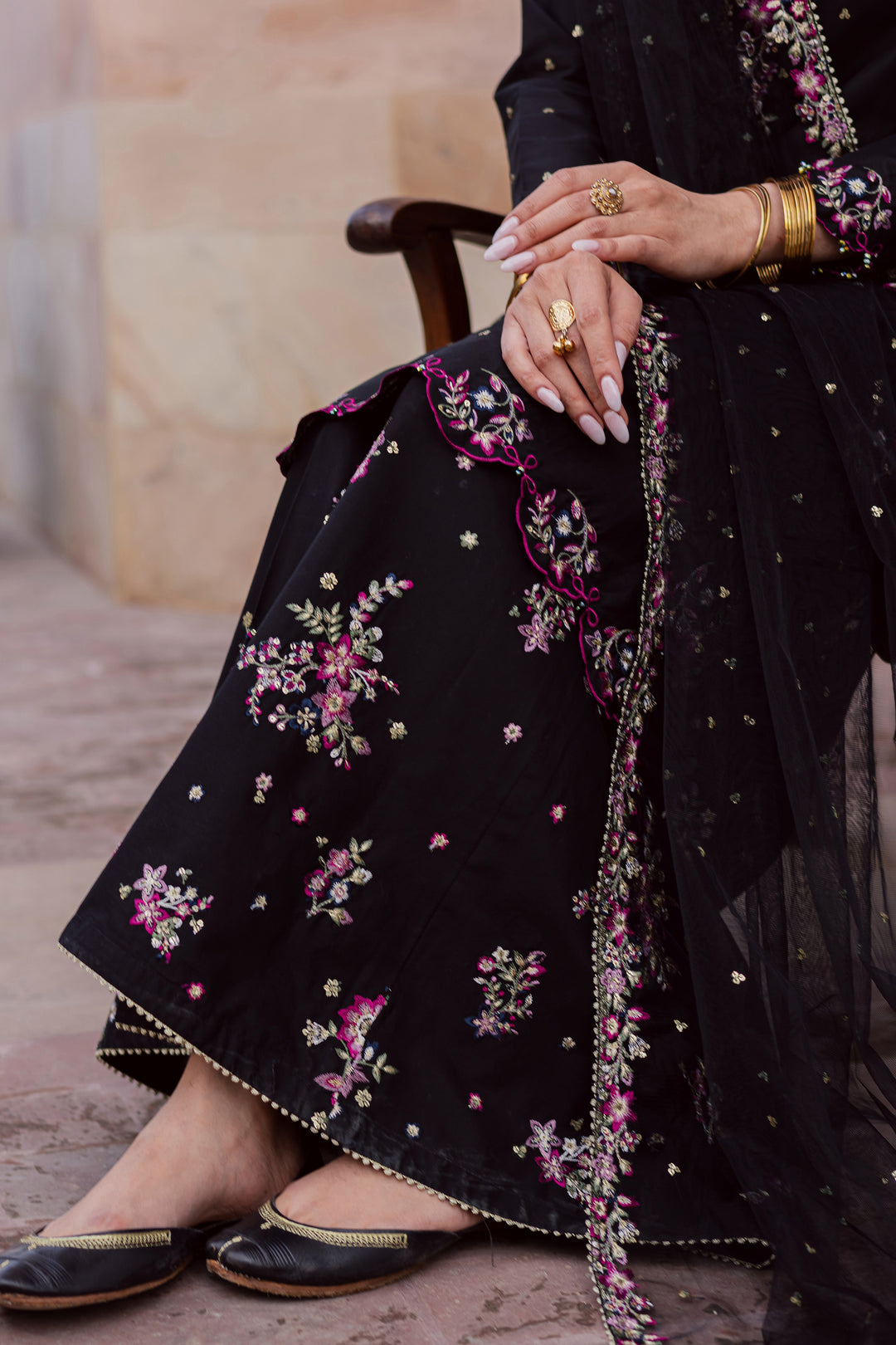 Hozier 3Pc - Festive Embroidered Lawn