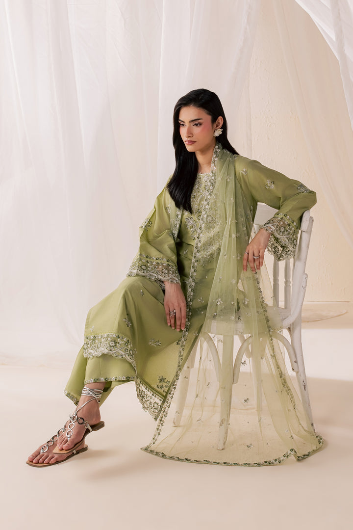 Olive Vasl 3Pc - Luxury Embroidered Lawn