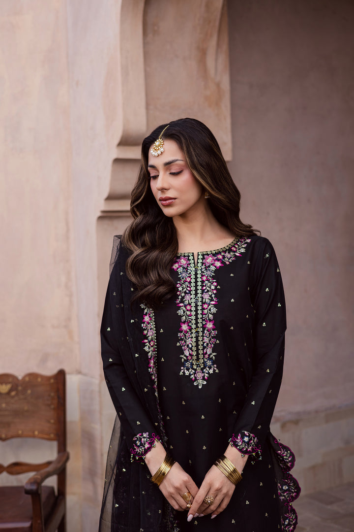 Hozier 3Pc - Festive Embroidered Lawn