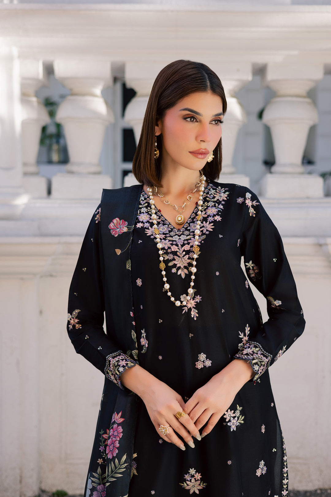 Black Heer 3Pc - Festive Embroidered Lawn