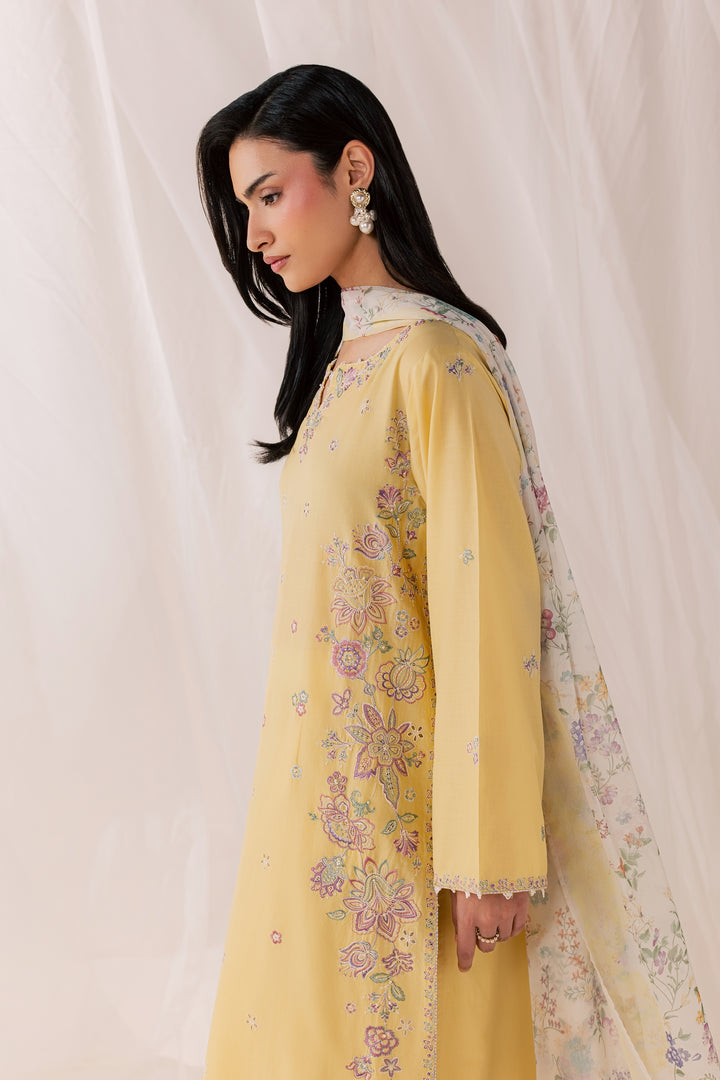 Florellow 3Pc - Luxury Embroidered Lawn