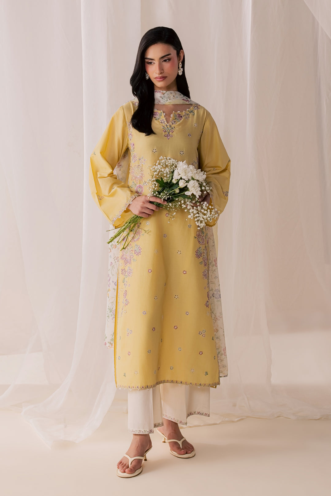 Florellow 3Pc - Luxury Embroidered Lawn