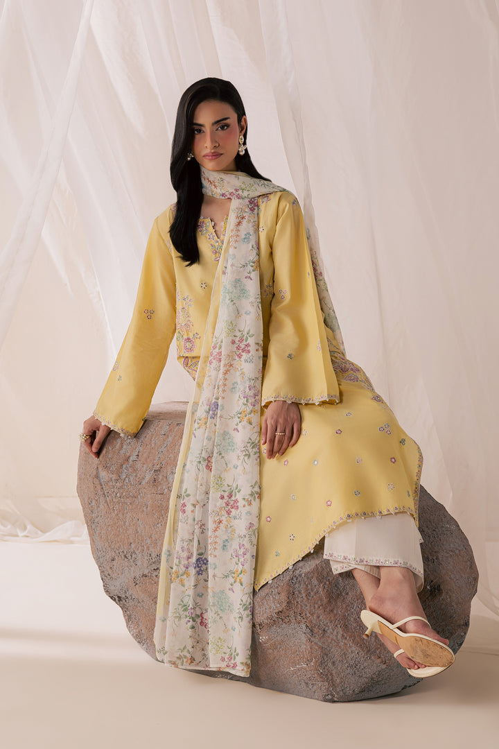 Florellow 3Pc - Luxury Embroidered Lawn
