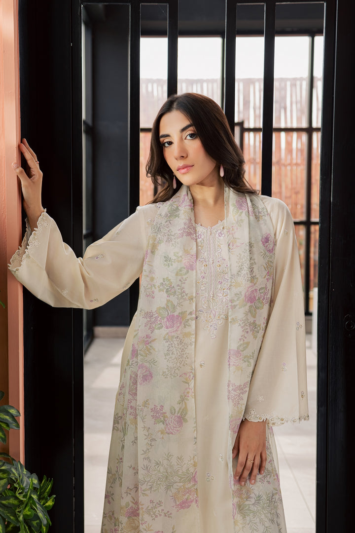 Vanila Frost 3Pc - Embroidered Lawn Dress