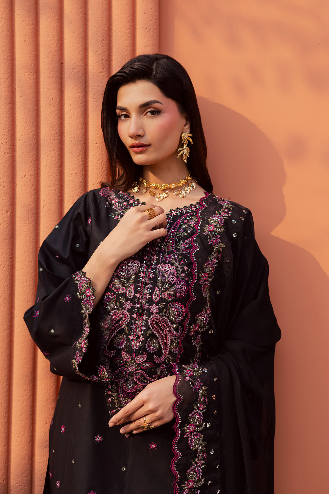 Unaiza 3Pc - Festive Embroidered Lawn