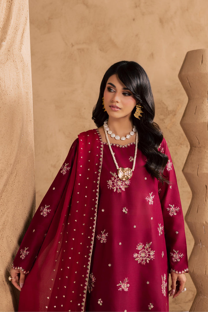 Red Queen 3Pc - Embroidered Festive Pret