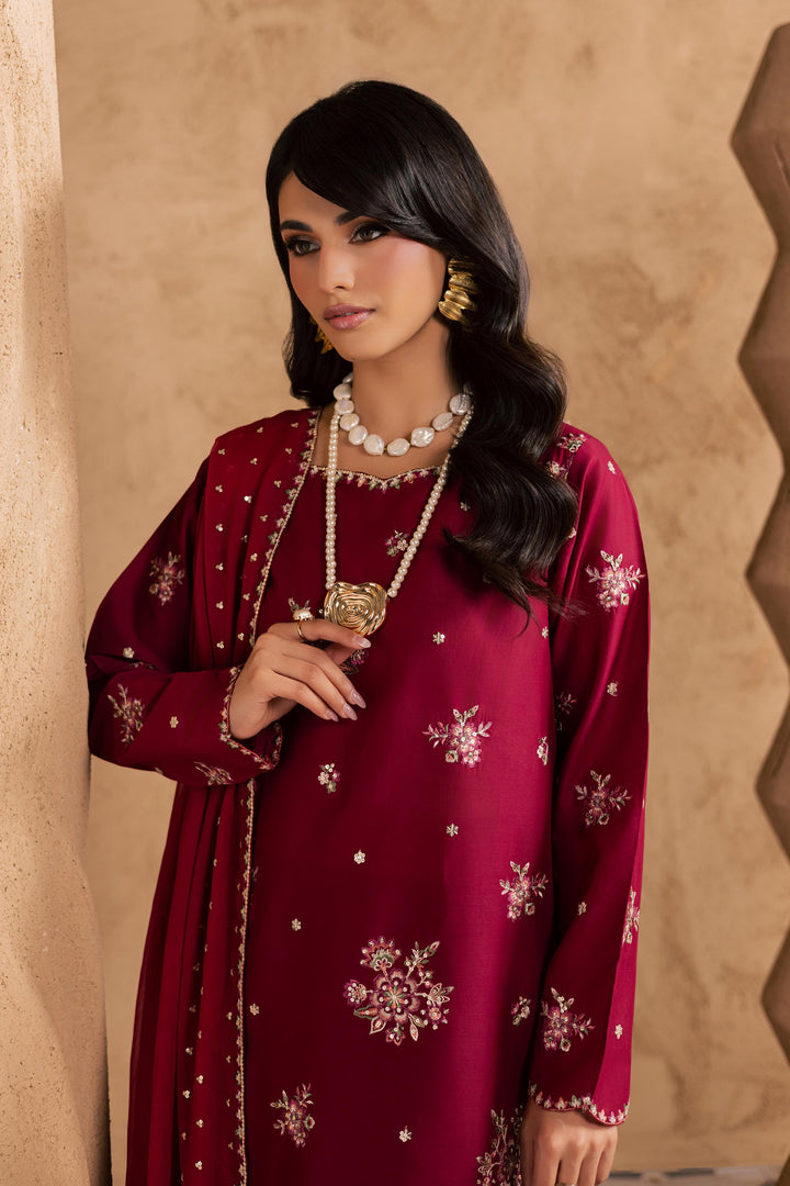 Red Queen 3Pc - Embroidered Festive Pret