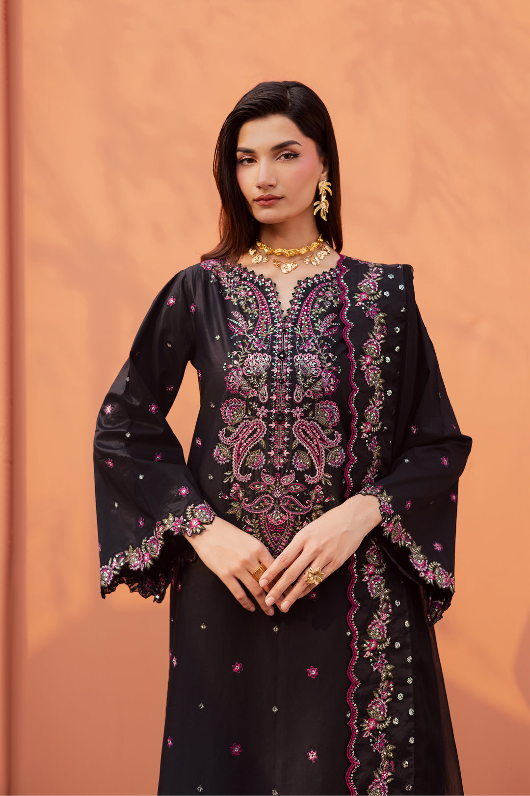 Unaiza 3Pc - Festive Embroidered Lawn