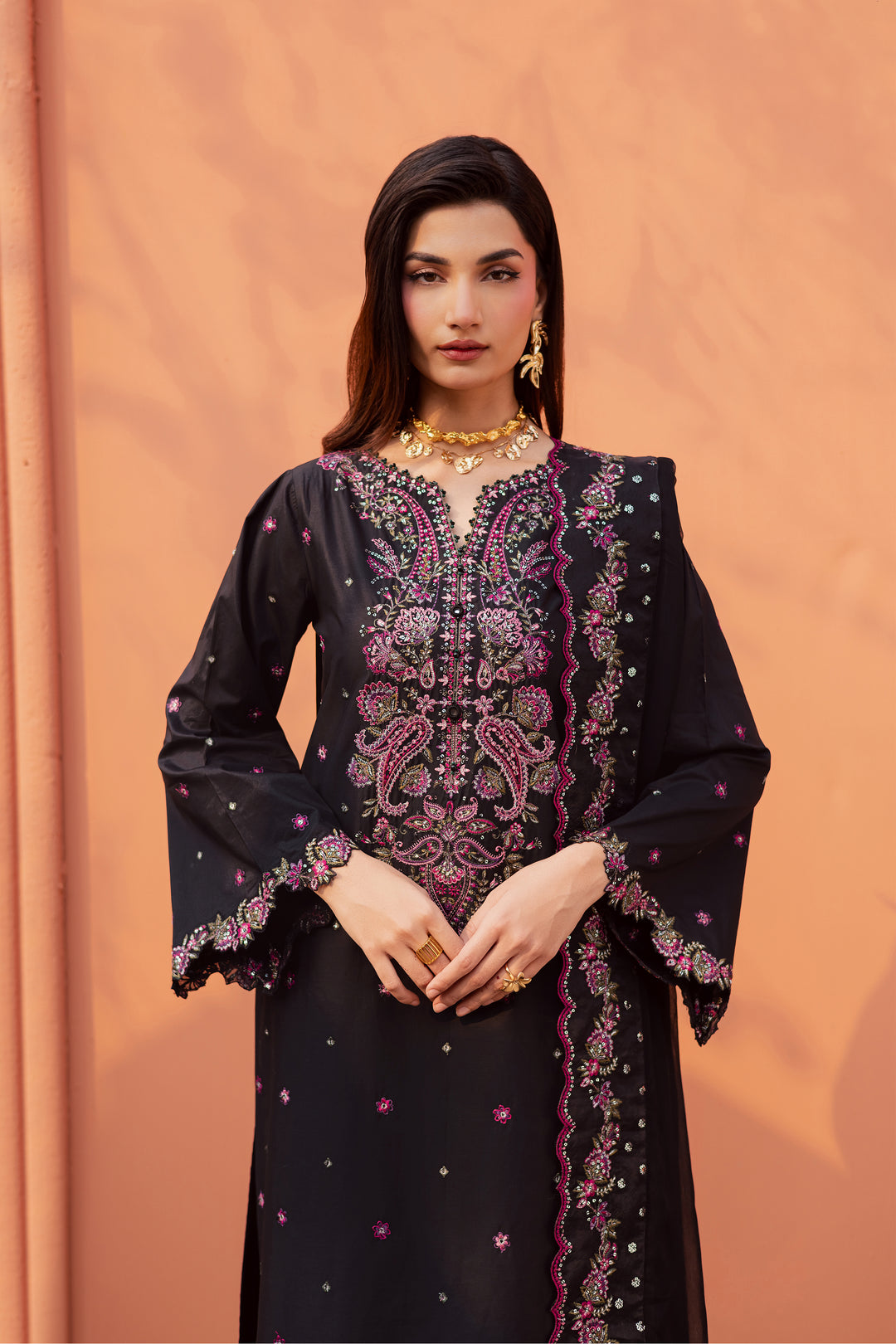 Unaiza 3Pc - Festive Embroidered Lawn