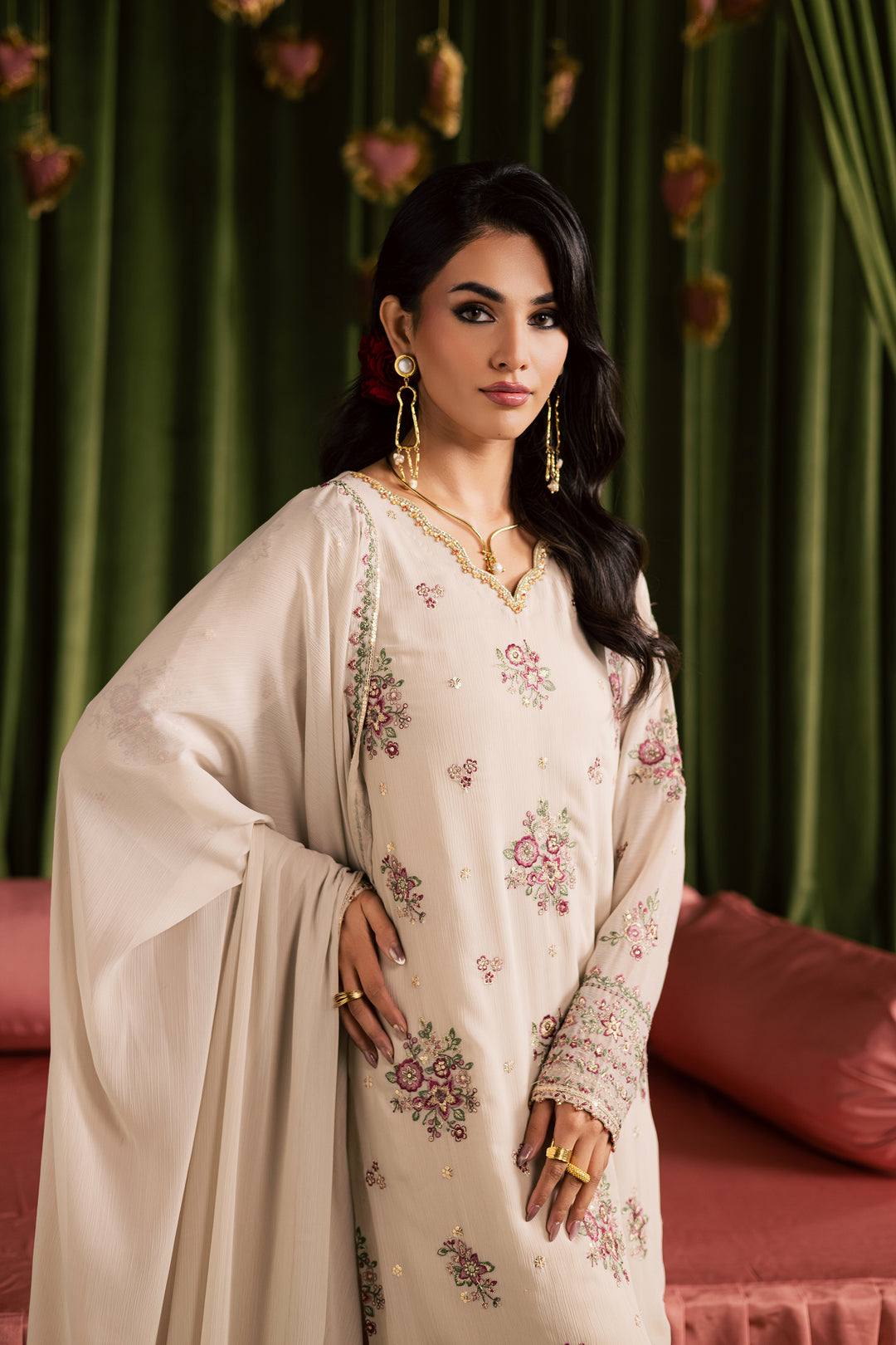 Nur Fasana 3Pc - Festive Luxe Pret