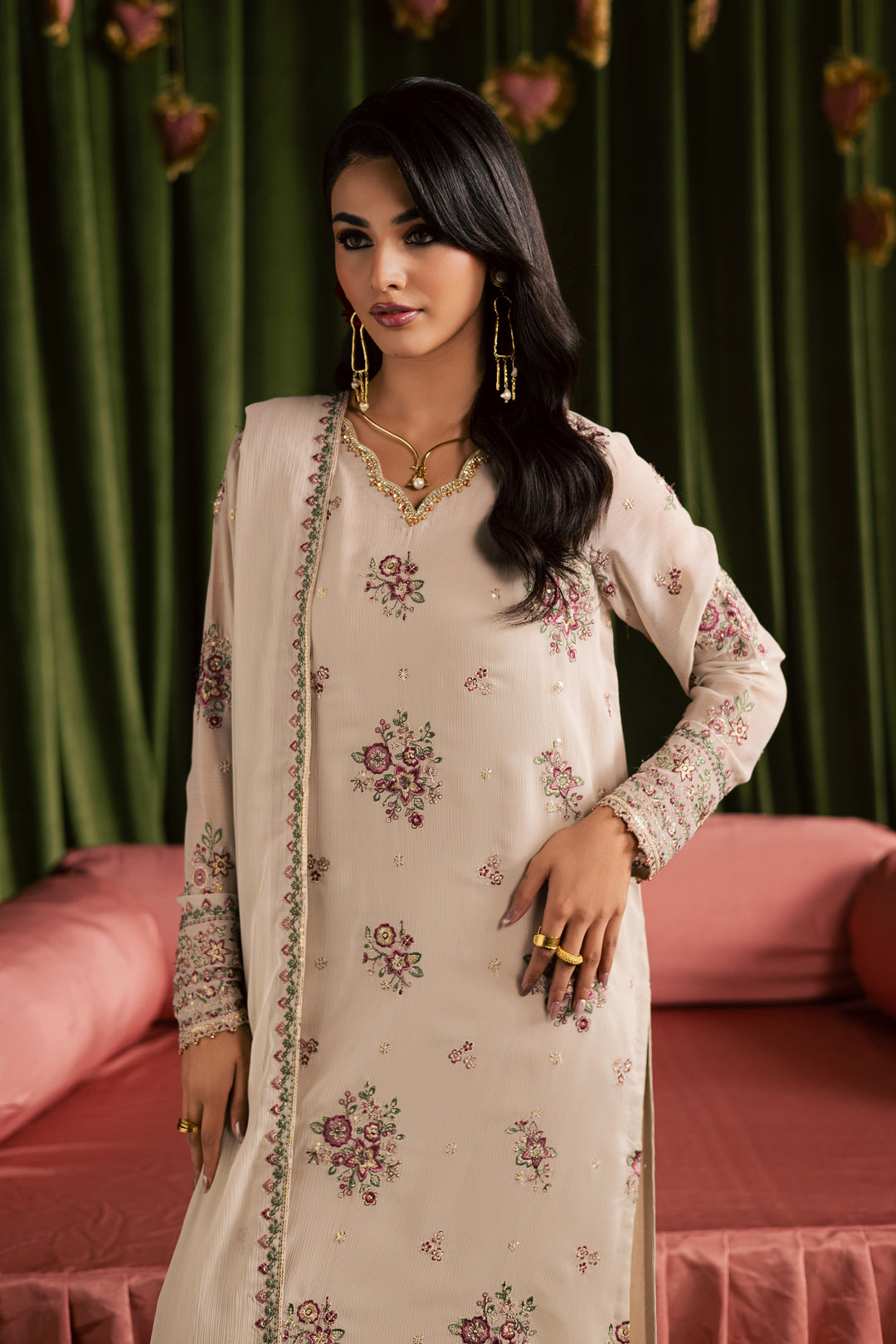 Nur Fasana 3Pc - Festive Luxe Pret