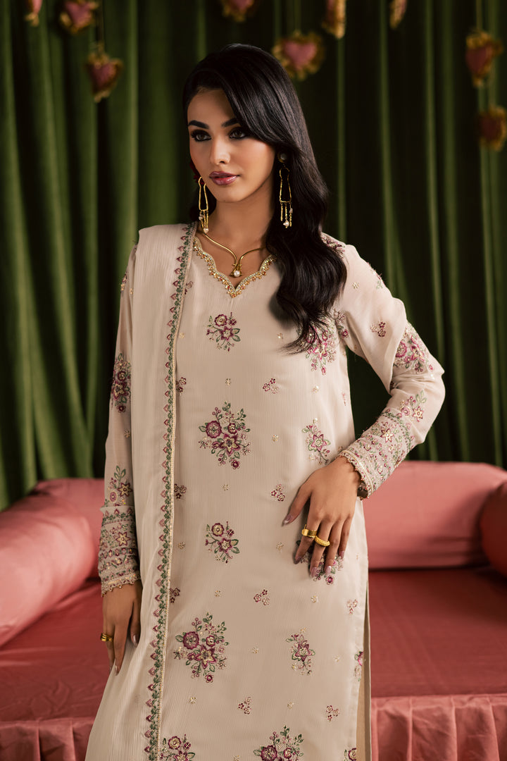 Nur Fasana 3Pc - Festive Luxe Pret